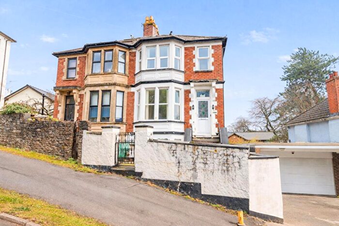 3 Bedroom Semi-Detached House For Sale In Vicarage Hill, Newport, NP20