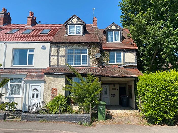 6 Bedroom End Of Terrace House For Sale In Tunnel Road, Ansley, Nuneaton, Warwickshire, CV10