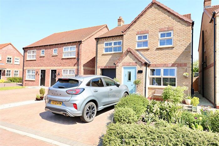 4 Bedroom Detached House For Sale In Ferryman Close, Wawne, Hull, HU7