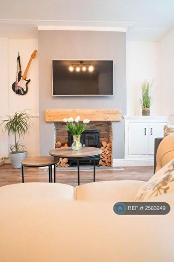2 Bedroom Terraced House To Rent In Liverpool, Liverpool, L4