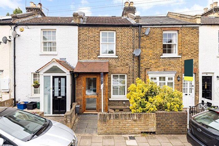 2 Bedroom Terraced House For Sale In Brook Road, Twickenham, TW1