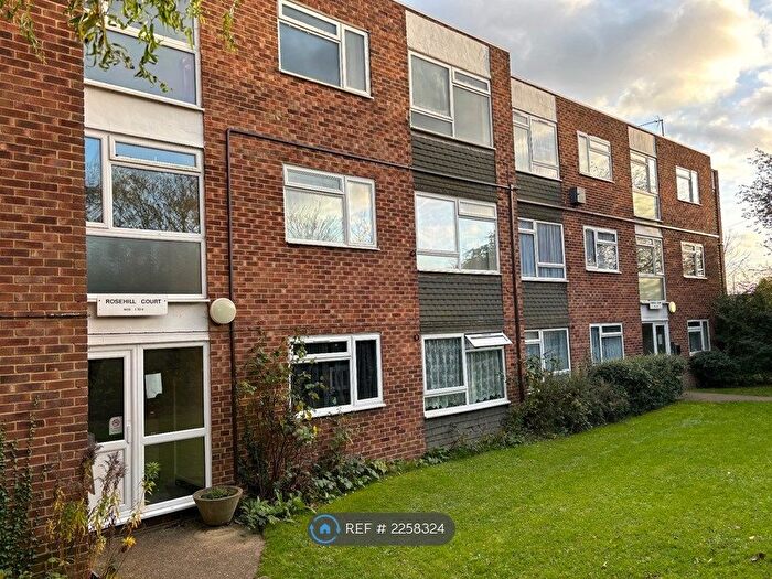 2 Bedroom Flat To Rent In Merton Road, Slough, SL1
