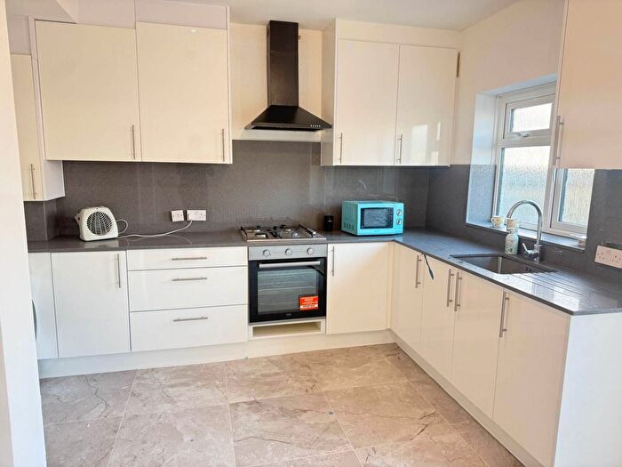 3 Bedroom Semi-detached House To Rent In Myrtle Road, Feltham, TW14