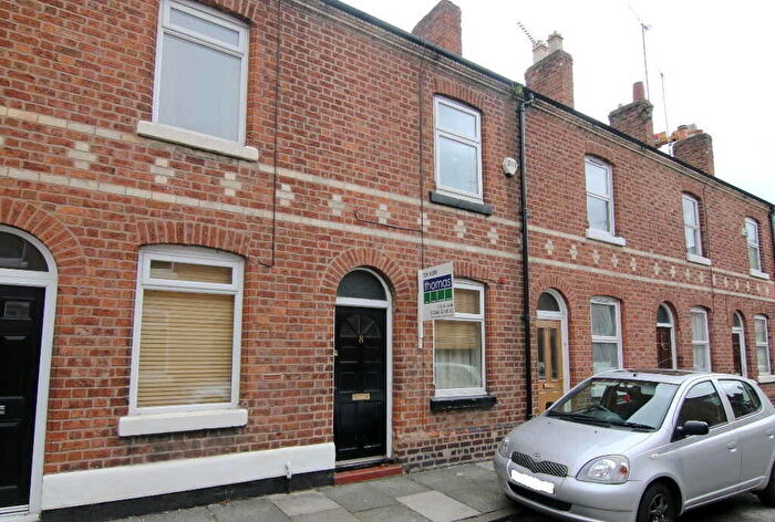 2 Bedroom Terraced House For Sale In Catherine Street, Chester, Chester, CH1