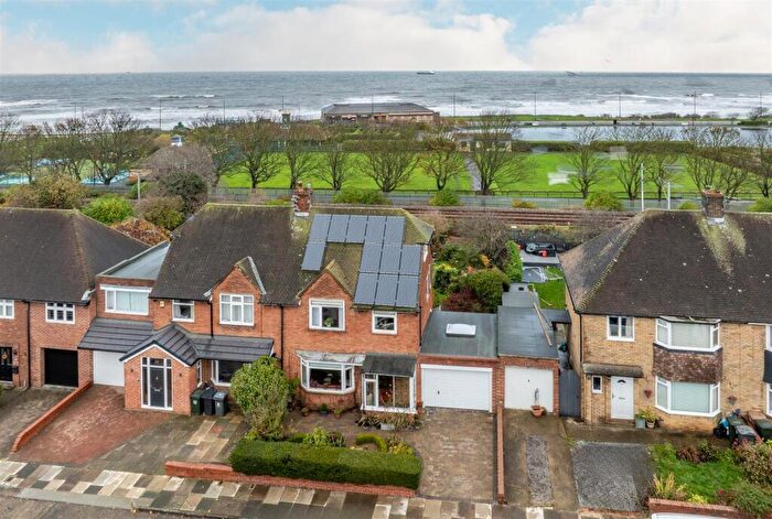 3 Bedroom Semi Detached House For Sale In Kennersdene, North Shields, NE30