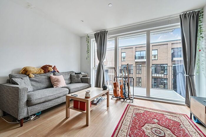 1 Bedroom Flat To Rent In Palmer Street, Reading, RG1