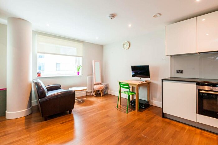 Studio To Rent In Crawford Building, Aldgate, London, E1