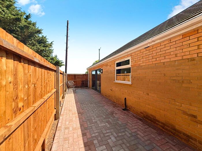 1 Bedroom House To Rent In Hurdle Drove, West Row, IP28