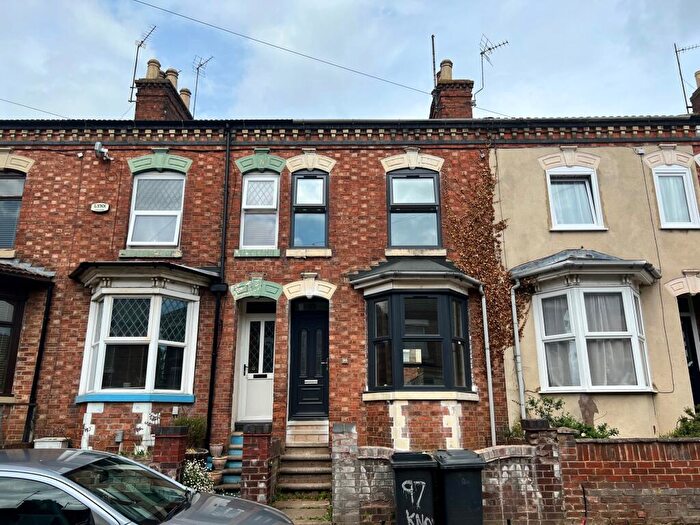 3 Bedroom Terraced House To Rent In Knox Road, Wellingborough, NN8