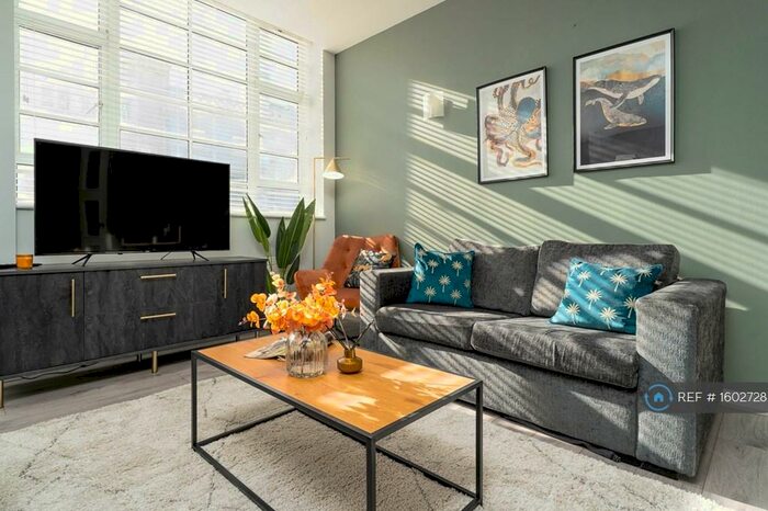 2 Bedroom Flat To Rent In Princes House, Brighton, BN1