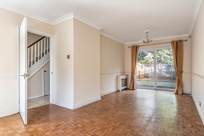 3 Bedroom Terraced House To Rent In Burlsdon Way, Bracknell, RG12