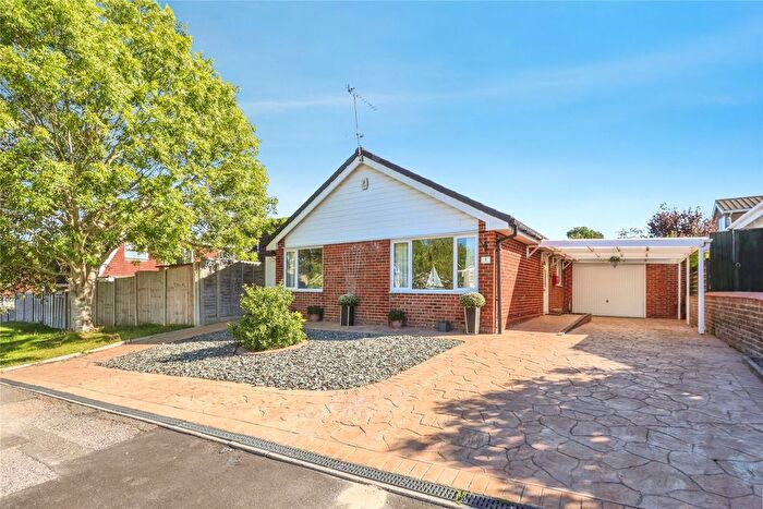 3 Bedroom Bungalow For Sale In Knights Road, Bearwood, Bournemouth, Dorset, BH11
