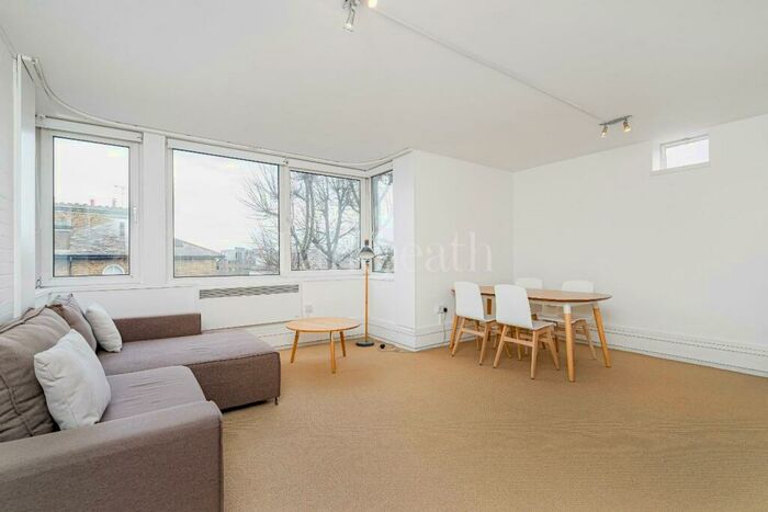 Flat To Rent In Fellows Road, Belsize Park, NW3
