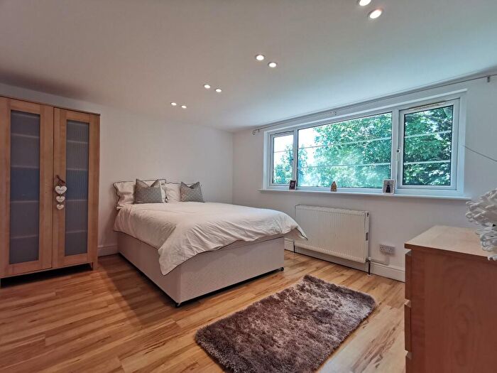 2 Bedroom Apartment To Rent In Wembley Hill Road Wembley, HA9