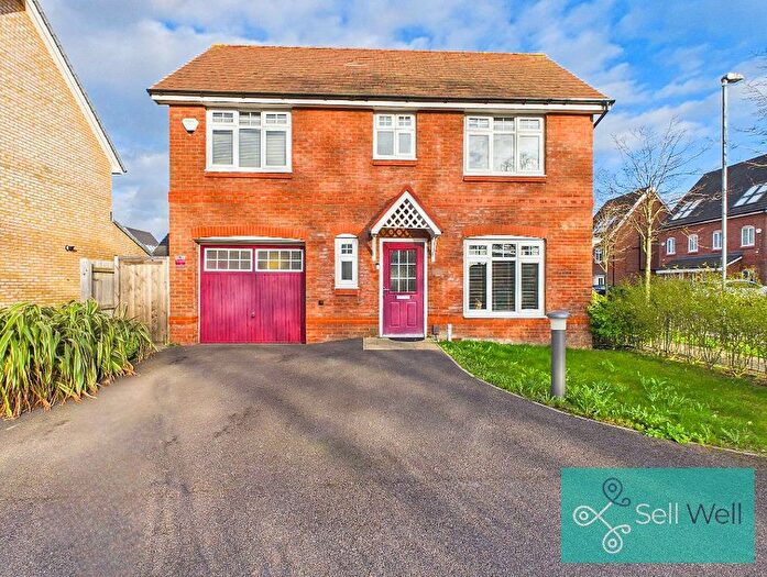 3 Bedroom Detached House For Sale In Worsley Road North, Worsley, Manchester, M28