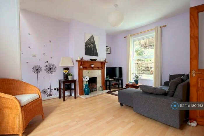 2 Bedroom Terraced House To Rent In St. Lukes Crescent, Bristol, BS3