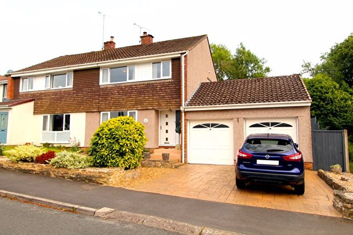 4 Bedroom Semi-detached House For Sale In Wolfridge Ride, Alveston, BS35
