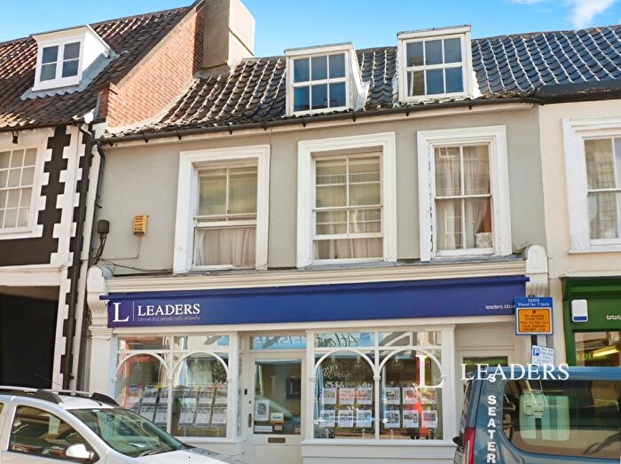 2 Bedroom Flat To Rent In High Street, Lowestoft, NR32