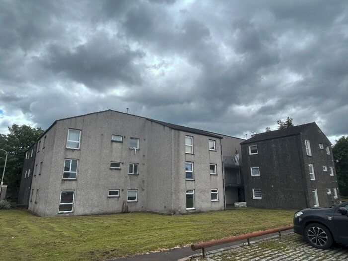 2 Bedroom Flat To Rent In Hazel Road, Abronhill, Cumbernauld, G67