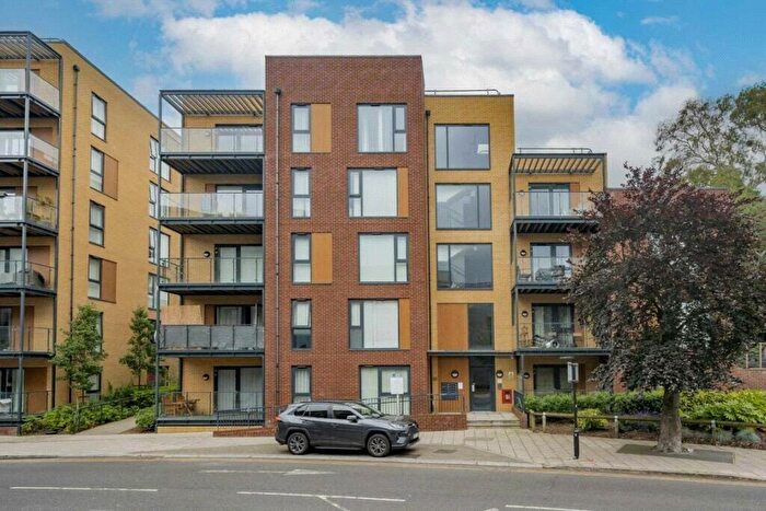 1 Bedroom Flat For Sale In Elstree Apartments, London, NW9