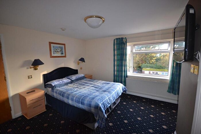 Studio To Rent In London Road, Reading, RG1