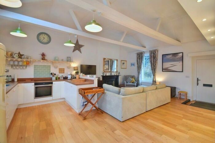 1 Bedroom Cottage For Sale In South Reston, Louth, LN11