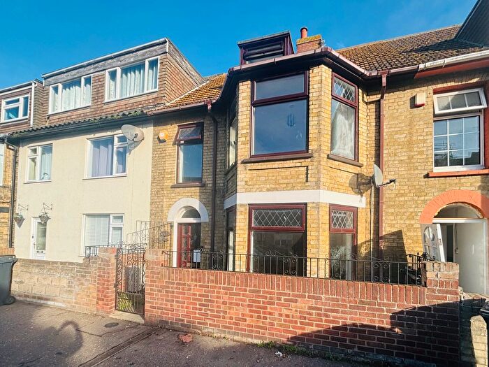 5 Bedroom Terraced House For Sale In St. Georges Road, Great Yarmouth, NR30