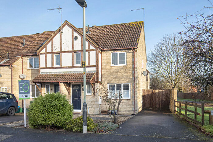 3 Bedroom End Of Terrace House To Rent In Campion Park, Cheltenham, GL51