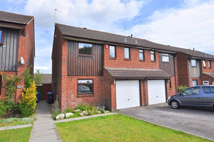 3 Bedroom Semi-Detached House To Rent In Tollard Close, Poole, BH12