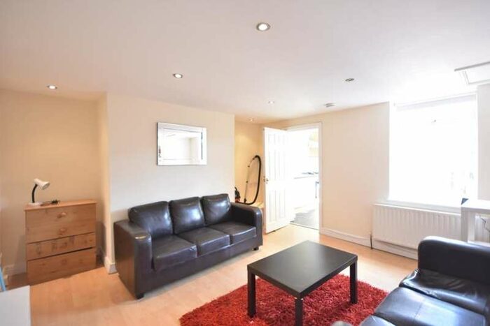 5 Bedroom Maisonette Flat To Rent In Hotspur Street, Heaton, NE6