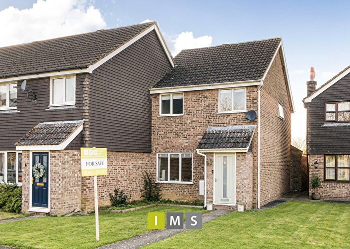 3 Bedroom Semi Detached House For Sale In Murcott Road, Upper Arncott, OX25