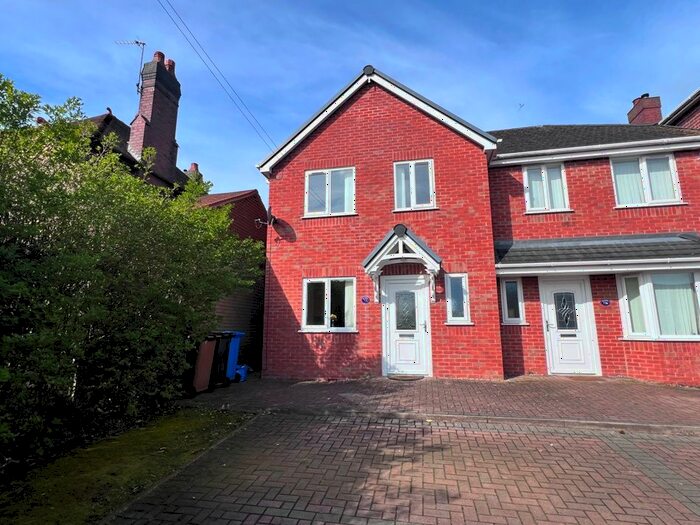 3 Bedroom Semi-Detached House To Rent In Boney Hay Road, Chase Terrace, Burntwood, WS7