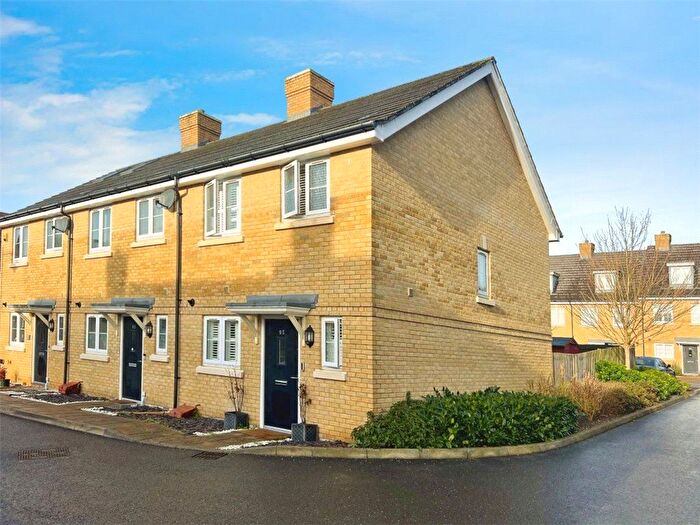 3 Bedroom End Of Terrace House To Rent In Brookwood Farm Drive, Knaphill, Woking, Surrey, GU21