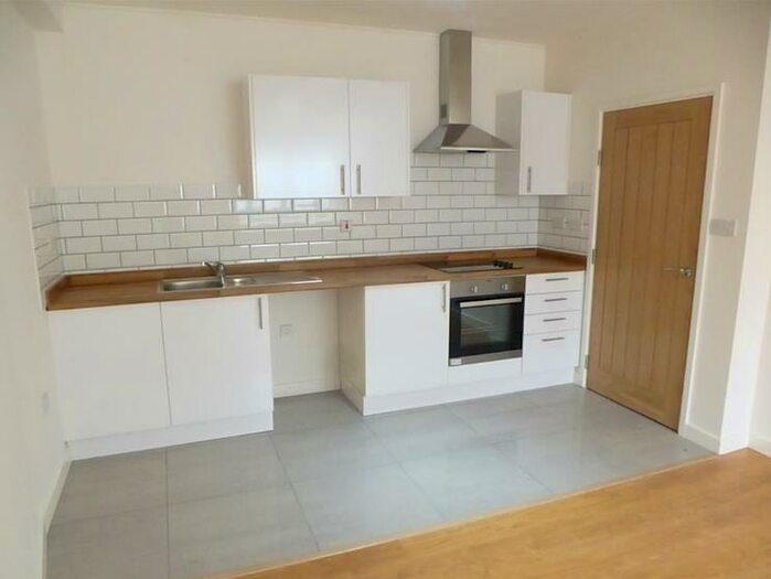 2 Bedroom Flat To Rent In Worcester Street, Kidderminster, DY10