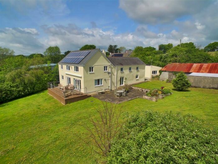 5 Bedroom Country House For Sale In Saltash, Cornwall, PL12