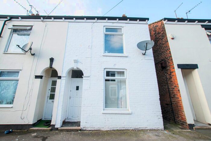2 Bedroom Terraced House To Rent In Folkestone Street, Hull, HU5