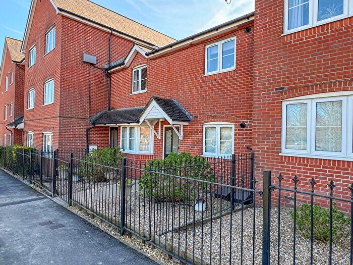 2 Bedroom Apartment For Sale In Bishops Waltham, SO32