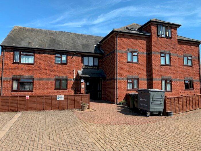 2 Bedroom Flat To Rent In Brooklyn Road, Dovercourt, Harwich, CO12