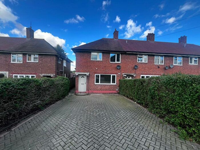 3 Bedroom House To Rent In Kemberton Road, Birmingham, B29