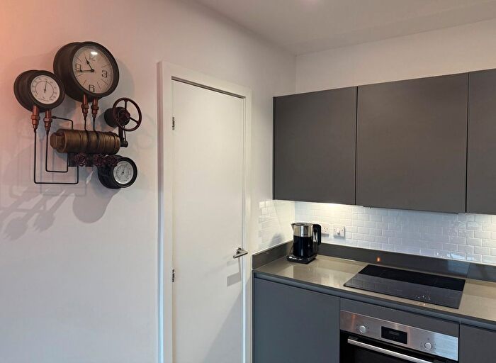 1 Bedroom Flat To Rent In Little Kelham Street, Sheffield, South Yorkshire, S3
