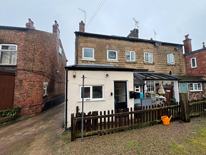 2 Bedroom End Of Terrace House For Sale In Briggate, Knaresborough, HG5