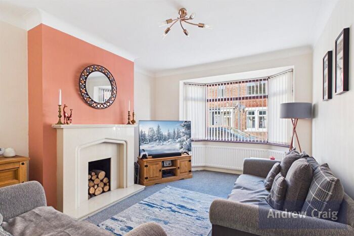 2 Bedroom Flat For Sale In Oxford Street, South Shields, NE33