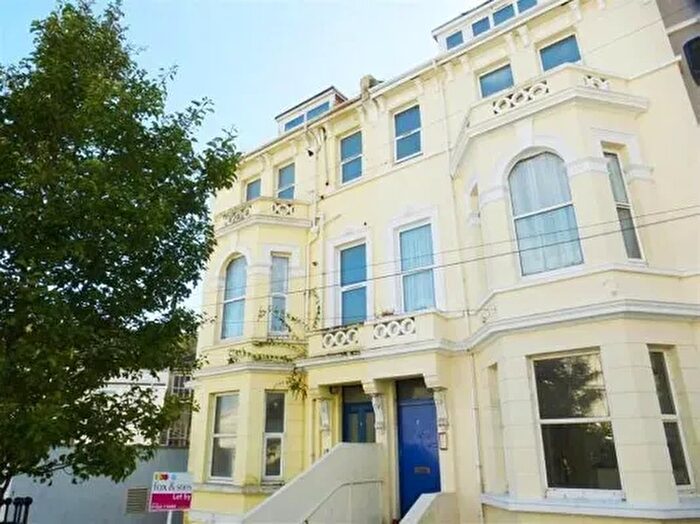2 Bedroom Flat To Rent In Stockleigh Road, St. Leonards-On-Sea, TN38