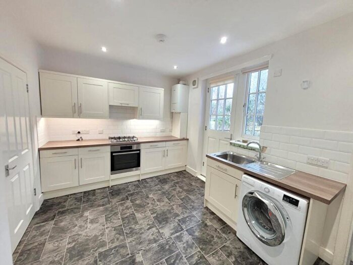 3 Bedroom House To Rent In Dekker Road, Dulwich Village, London, SE21
