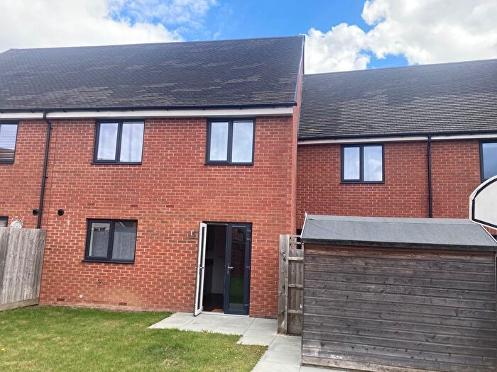 5 Bedroom Property To Rent In Guildford Avenue, Milton Keynes, MK4