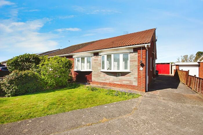 3 Bedroom Bungalow For Sale In Orchard Road, Pucklechurch, Bristol, BS16