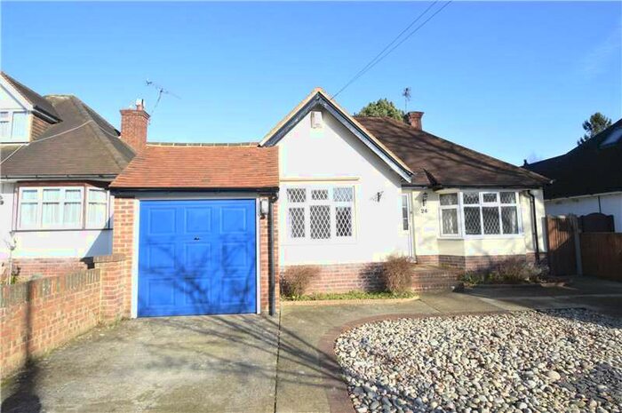 4 Bedroom Detached Bungalow To Rent In Birdwood Road, Maidenhead, Berkshire, SL6