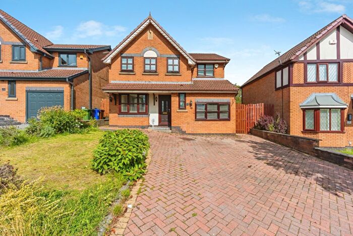 4 Bedroom Detached House For Sale In Highfield Glen, Ashton-Under-Lyne, Greater Manchester, OL6
