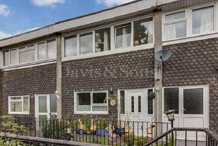 2 Bedroom Maisonette For Sale In Allt-yr-yn Court, Newport., NP20