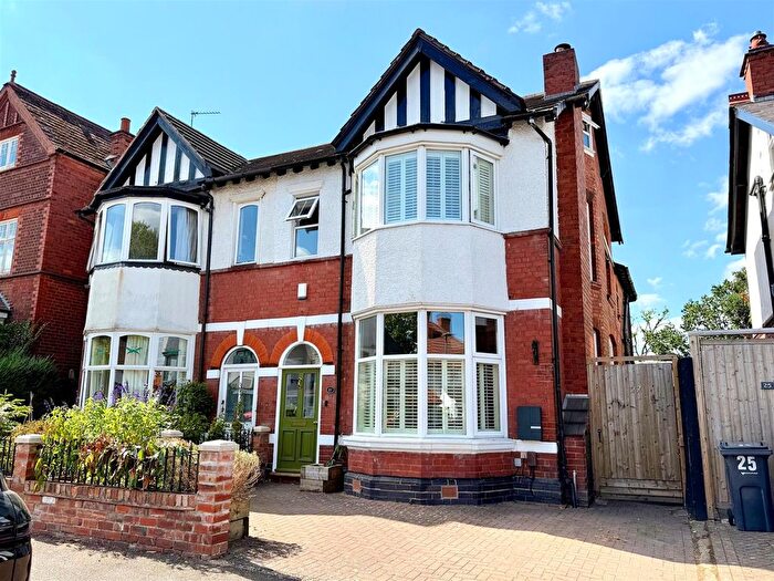 4 Bedroom Property To Rent In Crosbie Road, Harborne, Birmingham, B17